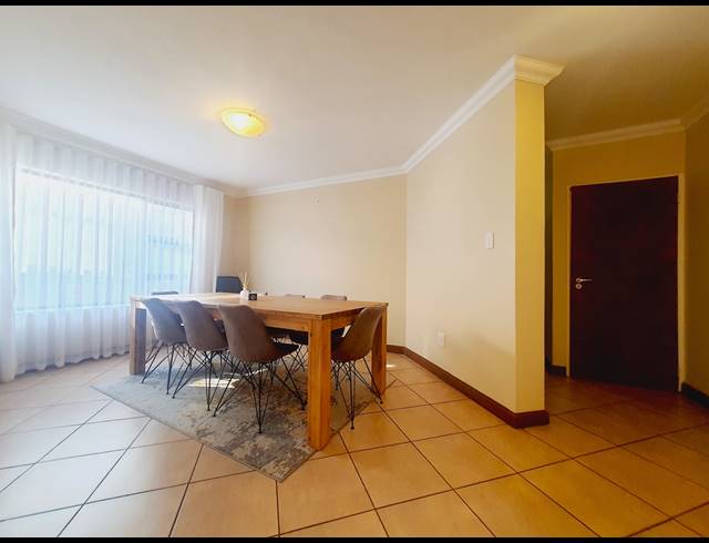 4 BEDROOM FREEHOLD FOR SALE IN CARLSWALD NORTH ESTATE